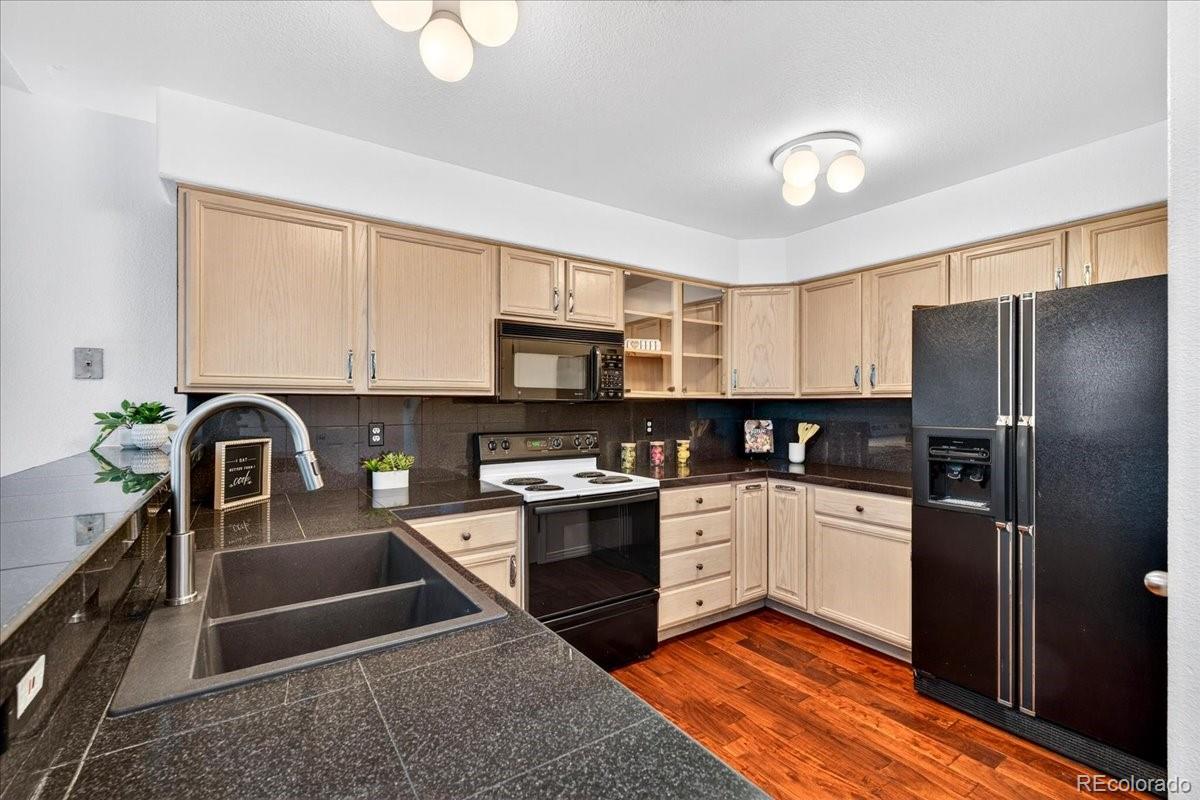 6450 West 44th Place, Unit A6 Wheat Ridge, CO 80033 - Photo 9 of 35