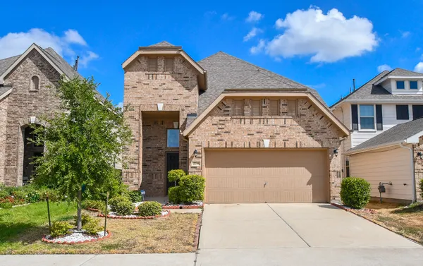 $2,350 | 2738 Meandering Elm Trail, Houston, TX 77045