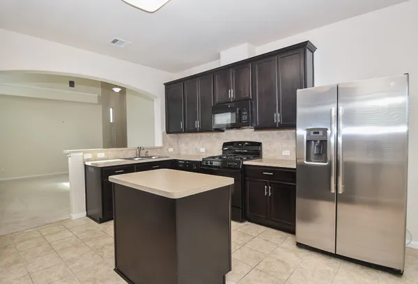$2,350 | 2738 Meandering Elm Trail, Houston, TX 77045