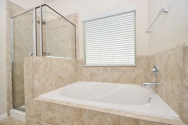 $2,350 | 2738 Meandering Elm Trail, Houston, TX 77045
