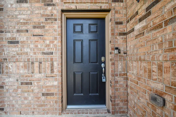 $2,350 | 2738 Meandering Elm Trail, Houston, TX 77045