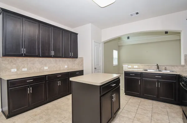 $2,350 | 2738 Meandering Elm Trail, Houston, TX 77045