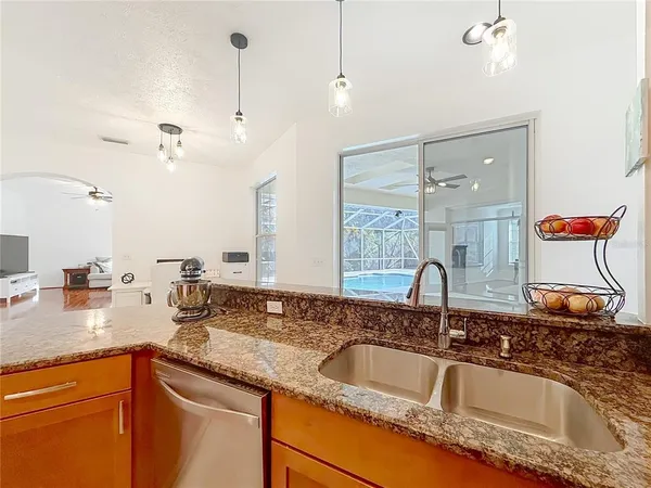 $539,700 | 2614 Southeast 25th Court, Ocala, FL 34471