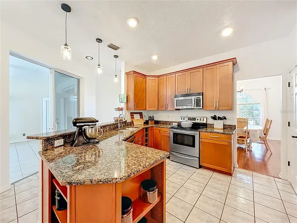 $539,700 | 2614 Southeast 25th Court, Ocala, FL 34471