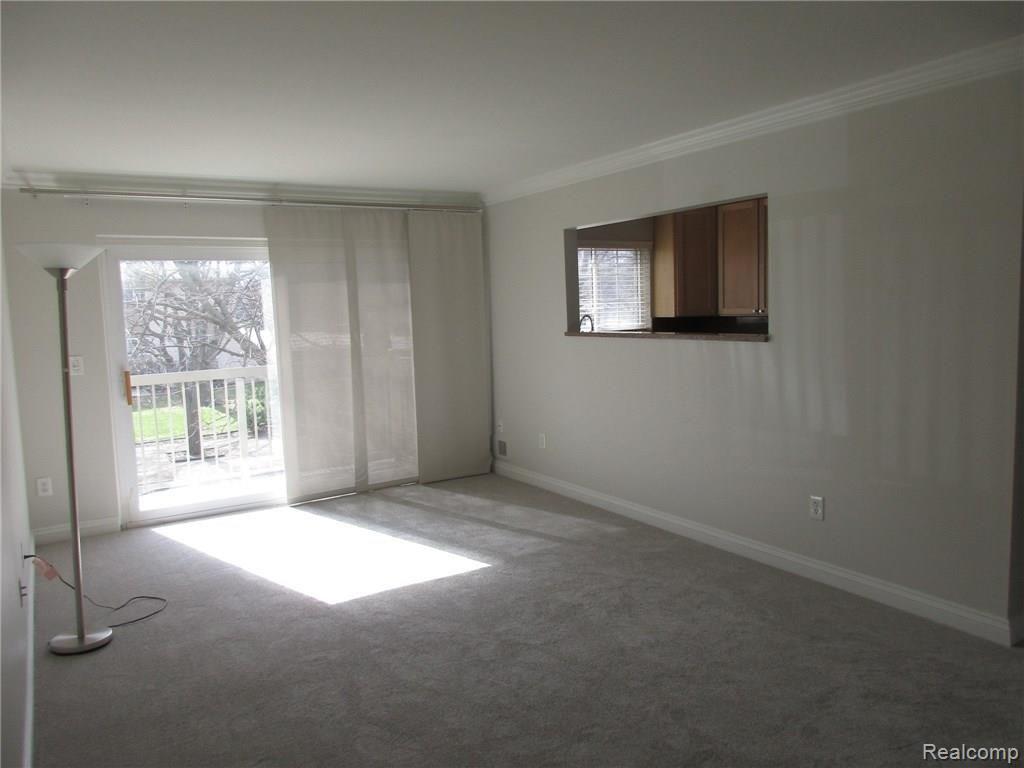 3501 West 14 Mile Road, Unit 13 Royal Oak, MI 48073 - Photo 4 of 20