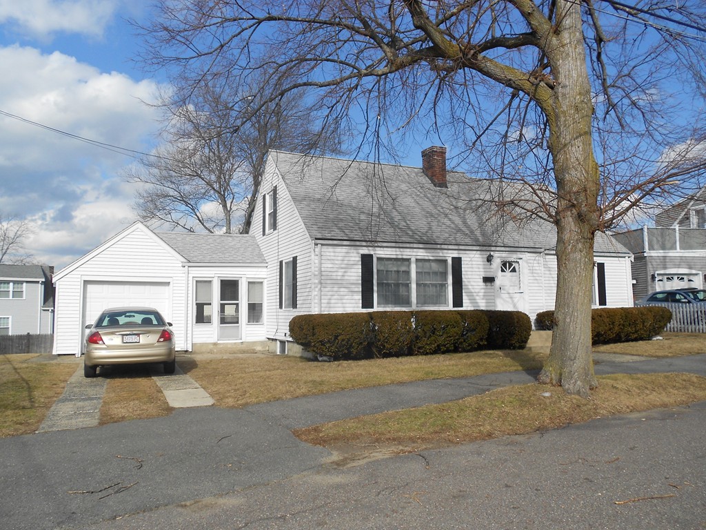 73 Starrett Road Lynn, MA 01905 - Photo 1 of 17 Gallery Image 1