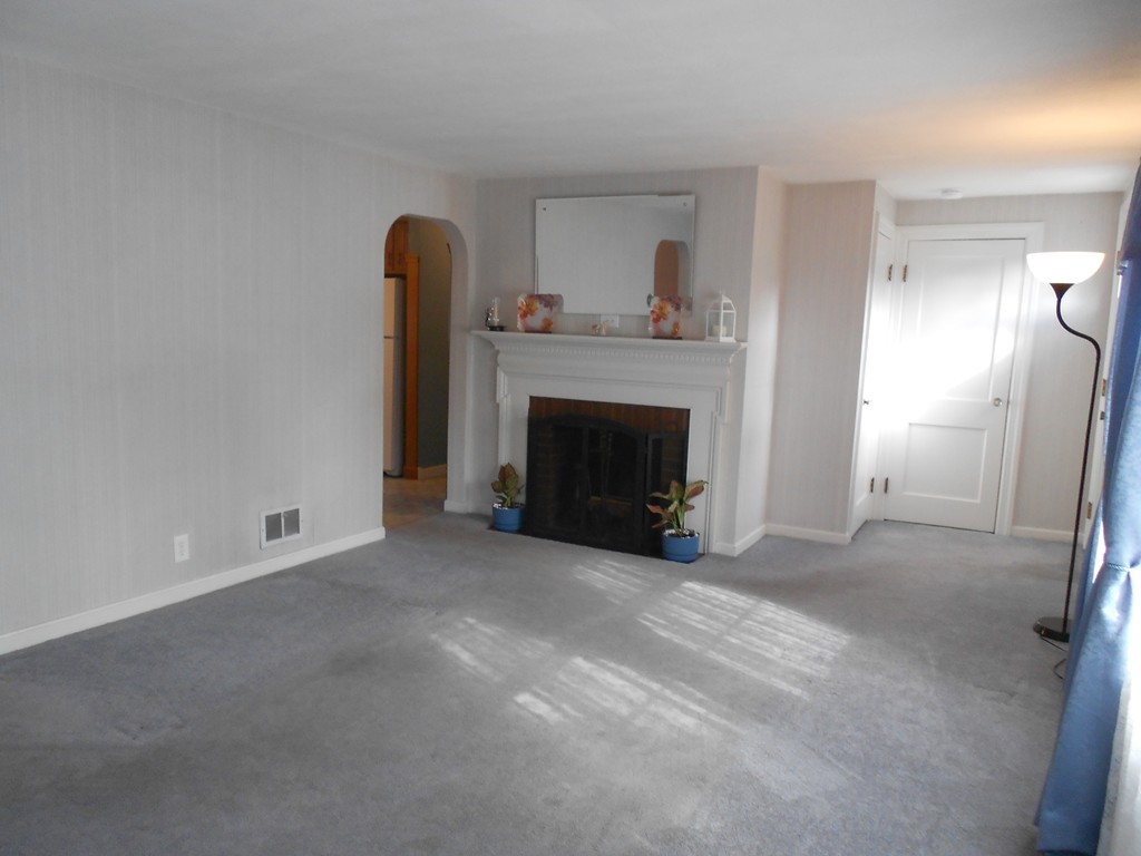 73 Starrett Road Lynn, MA 01905 - Photo 7 of 17 Gallery Image 7