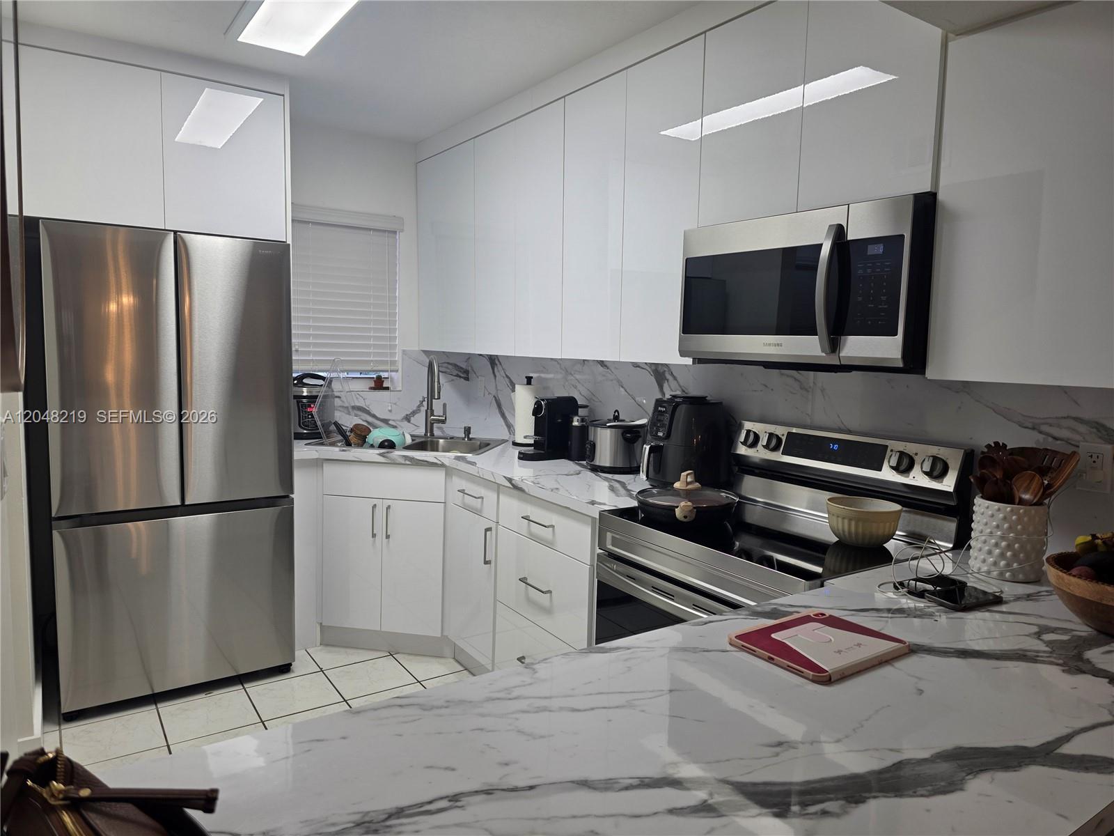 523 West 68th Street, Unit 5 Hialeah, FL 33014 - Photo 7 of 36