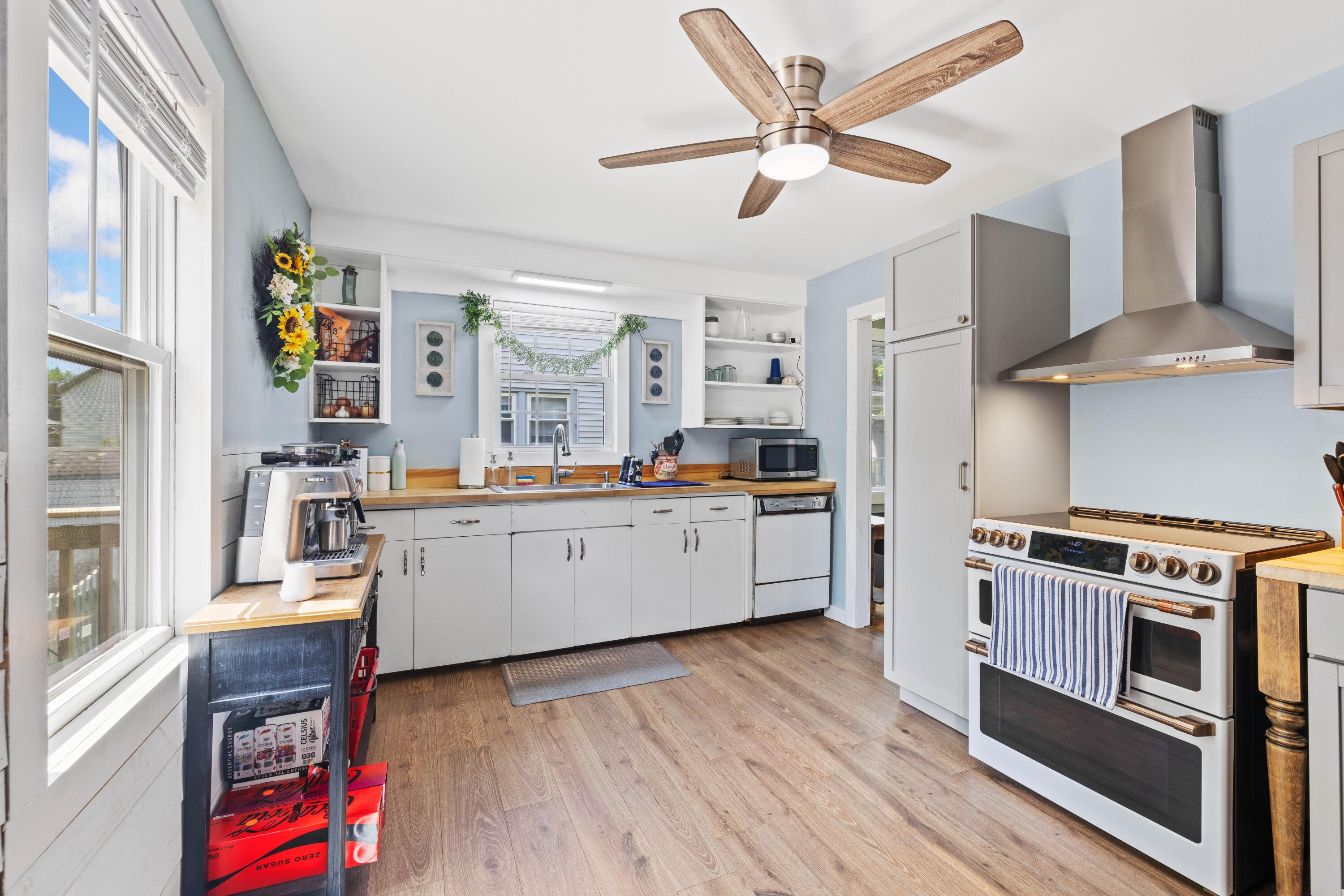 183 Graham Street Biddeford, ME 04005 - Photo 14 of 27 Kitchen