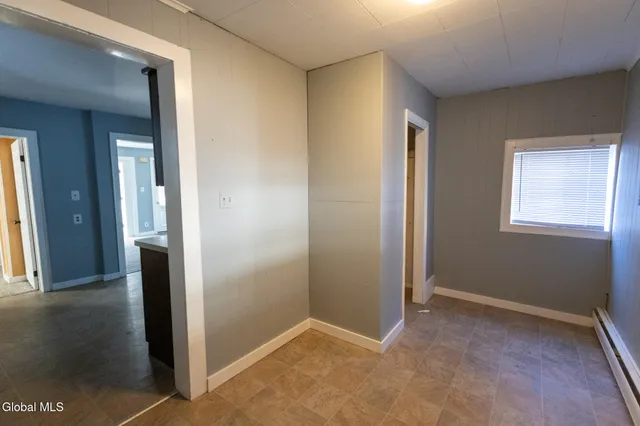 $1,400 | 104 Lawrence Street, Unit 1, Glens Falls, NY 12801