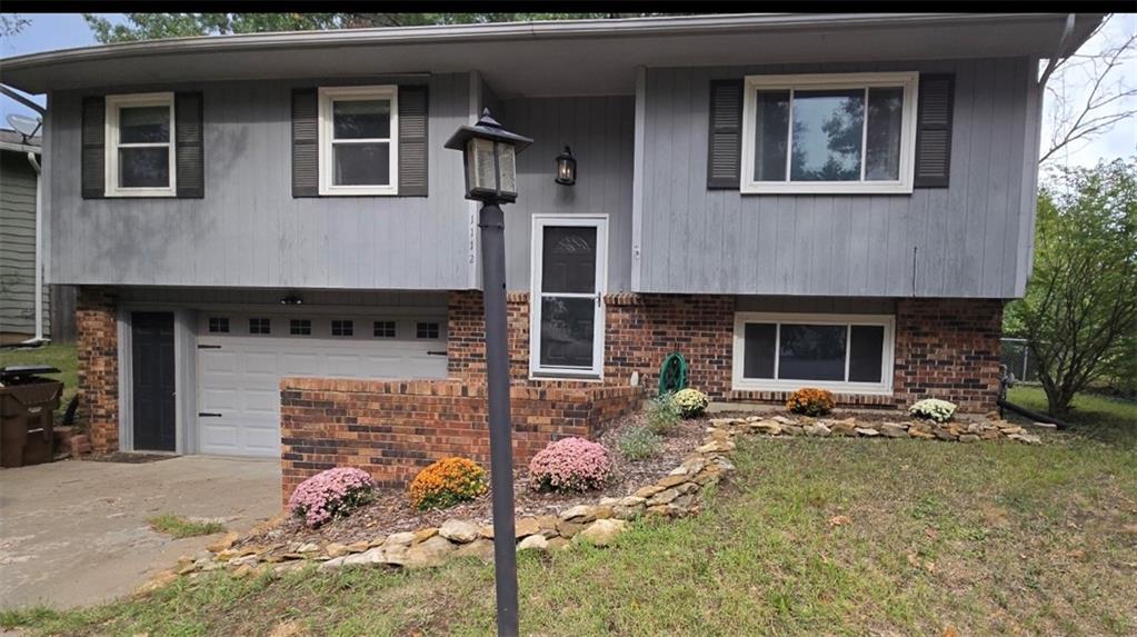 1112 Randall Road Lawrence, KS 66049 - Photo 1 of 1 Gallery Image 1