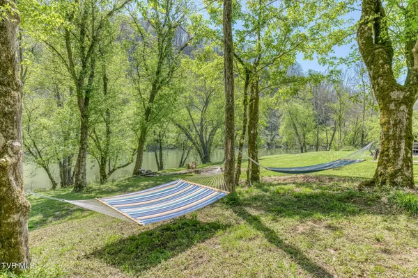 $159,900 | 186 Clinch River Highway, Duffield, VA 24244