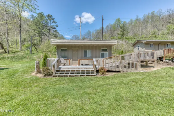 $159,900 | 186 Clinch River Highway, Duffield, VA 24244