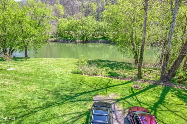 $159,900 | 186 Clinch River Highway, Duffield, VA 24244