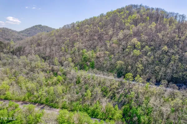 $159,900 | 186 Clinch River Highway, Duffield, VA 24244