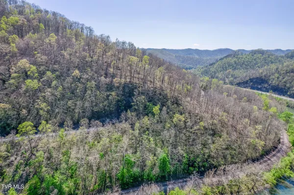 $159,900 | 186 Clinch River Highway, Duffield, VA 24244