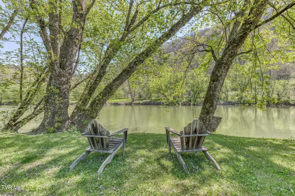 $159,900 | 186 Clinch River Highway, Duffield, VA 24244