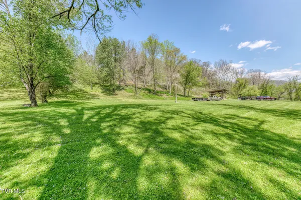 $159,900 | 186 Clinch River Highway, Duffield, VA 24244