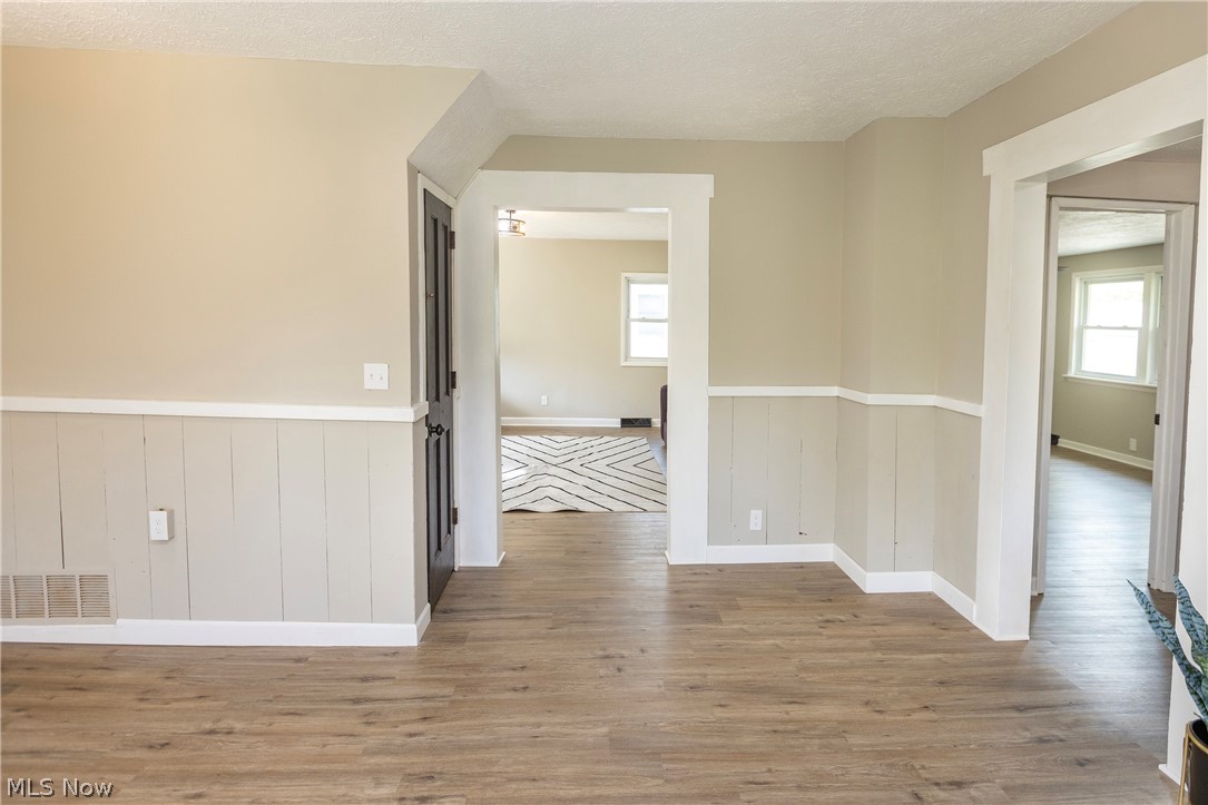 32258 Center Ridge Road North Ridgeville, OH 44039 - Photo 15 of 39 Gallery Image 15