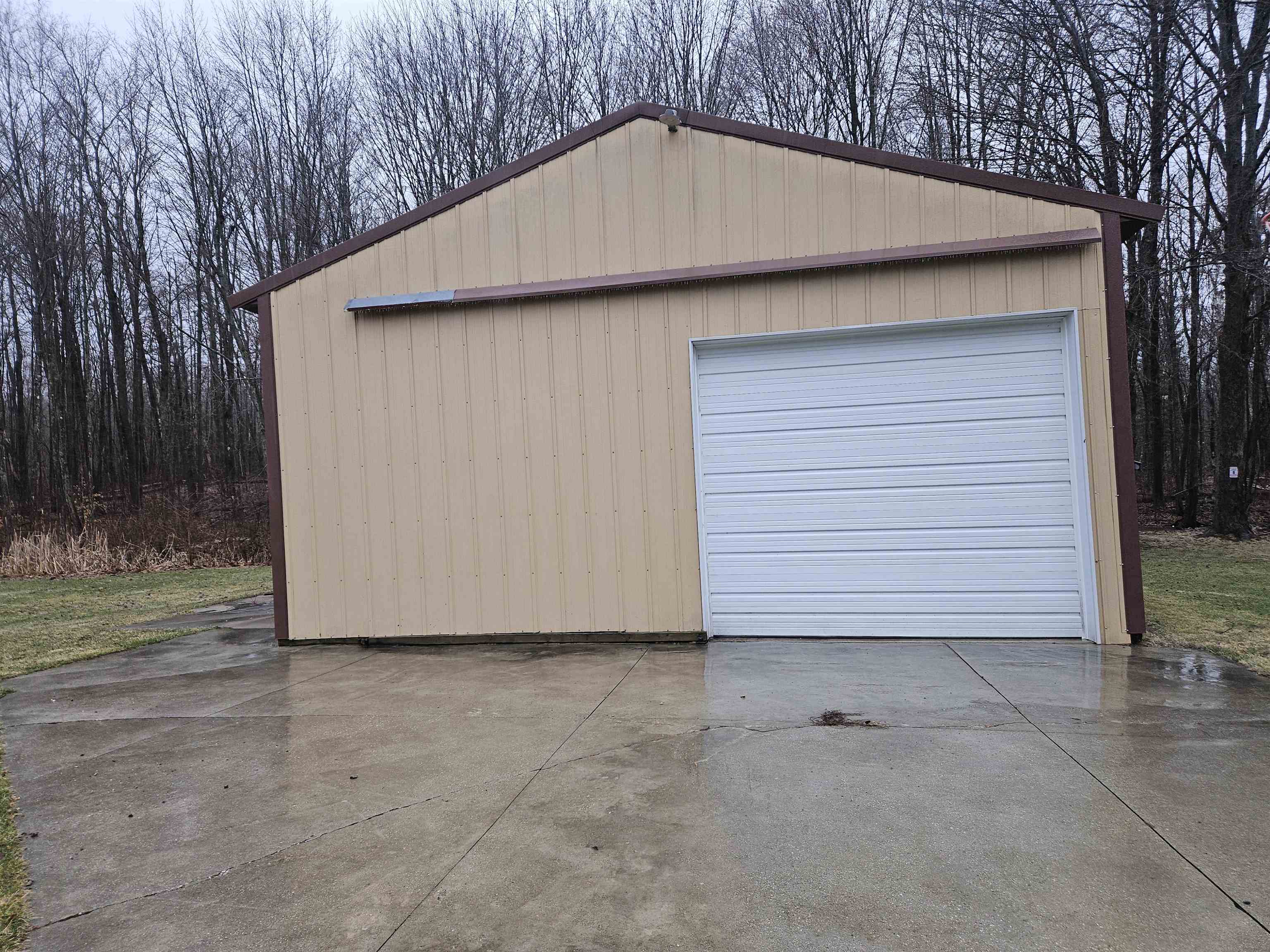 6471 Birch Road Harrison, MI 48625 - Photo 23 of 26