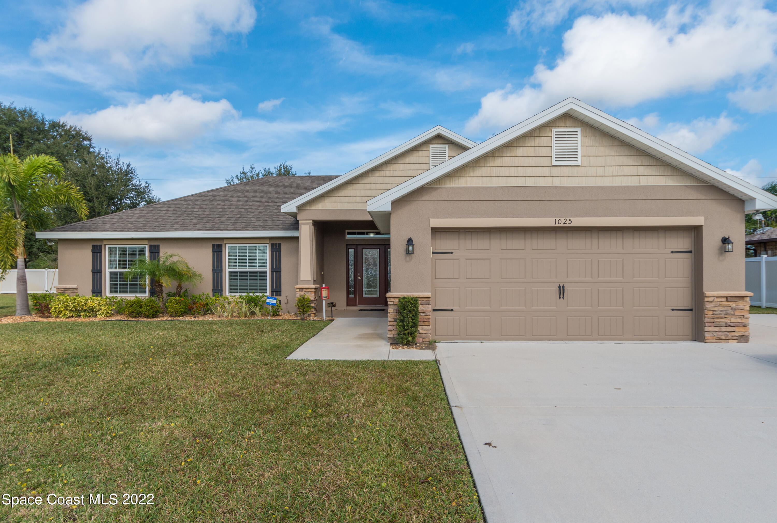 242 High Road Northwest Palm Bay, FL 32907 - Photo 1 of 19 1755 Model