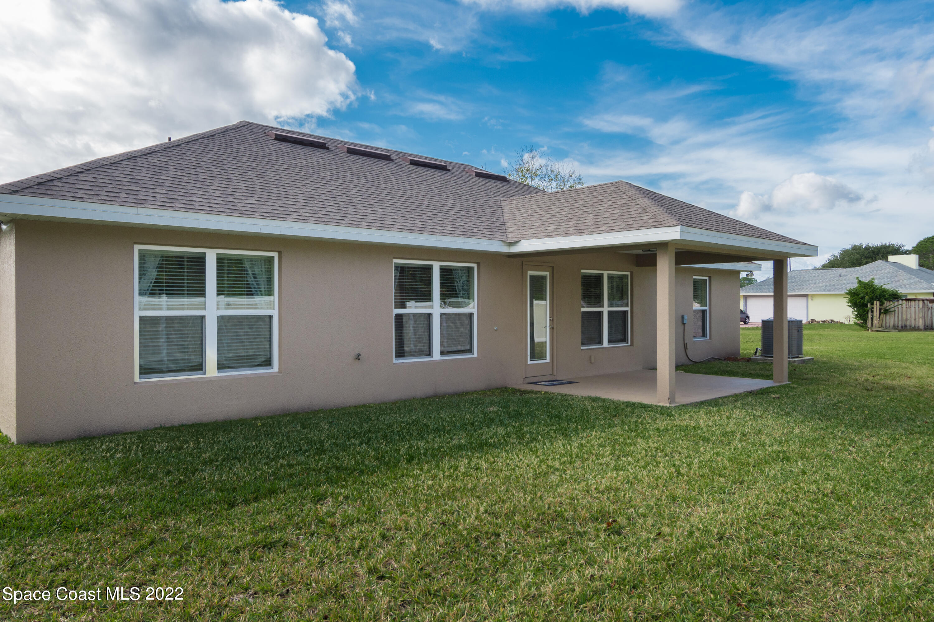 242 High Road Northwest Palm Bay, FL 32907 - Photo 19 of 19 Exterior back