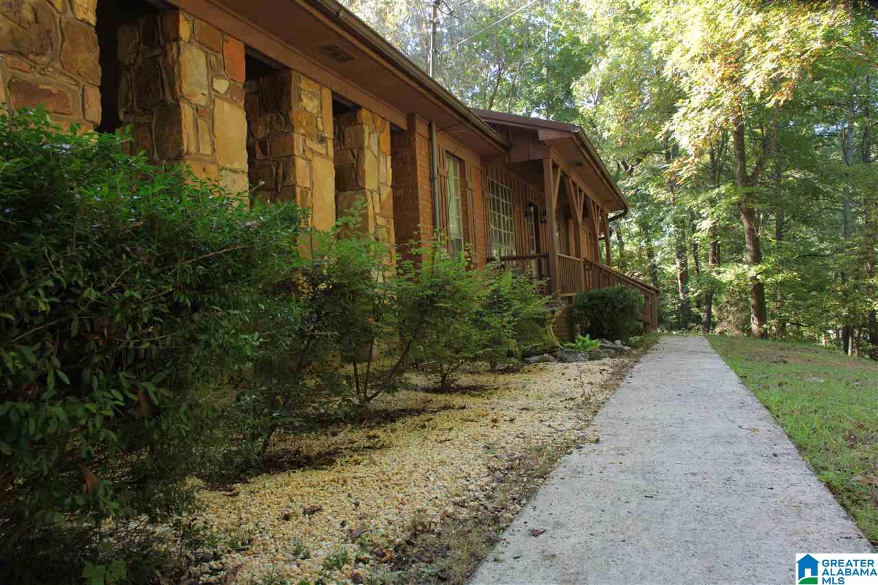 1066 Mill Creek Road Warrior, AL 35180 - Photo 4 of 29