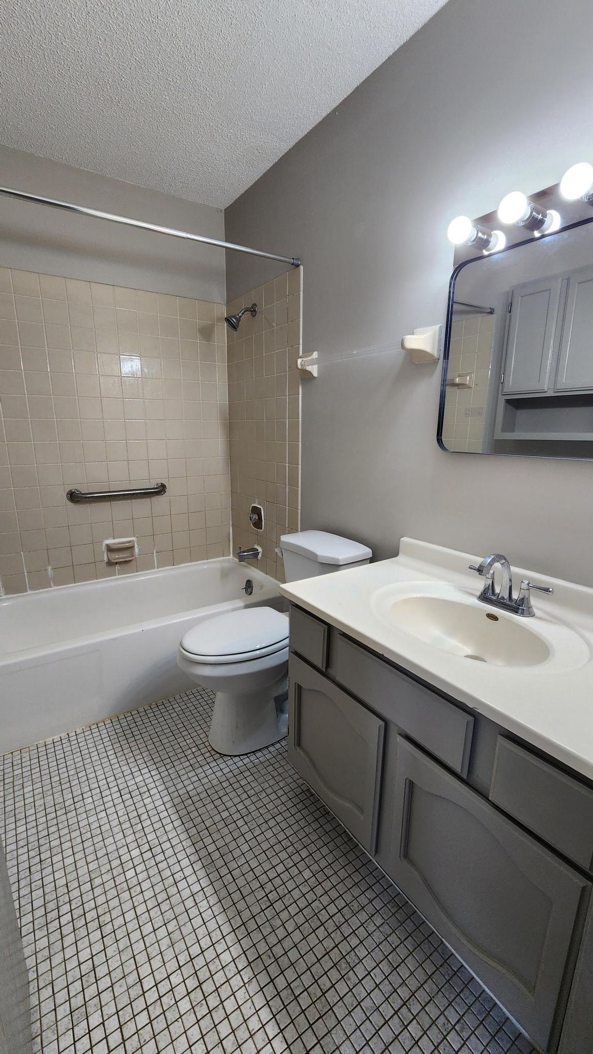 2312 Valleyhigh Drive Northwest, Unit F108 Rochester, MN 55901 - Photo 9 of 14