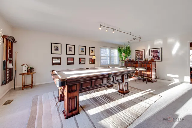 $504,000 | 1810 East Waverly Drive, Arlington Heights, IL 60004