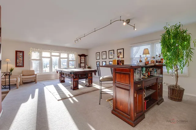 $504,000 | 1810 East Waverly Drive, Arlington Heights, IL 60004