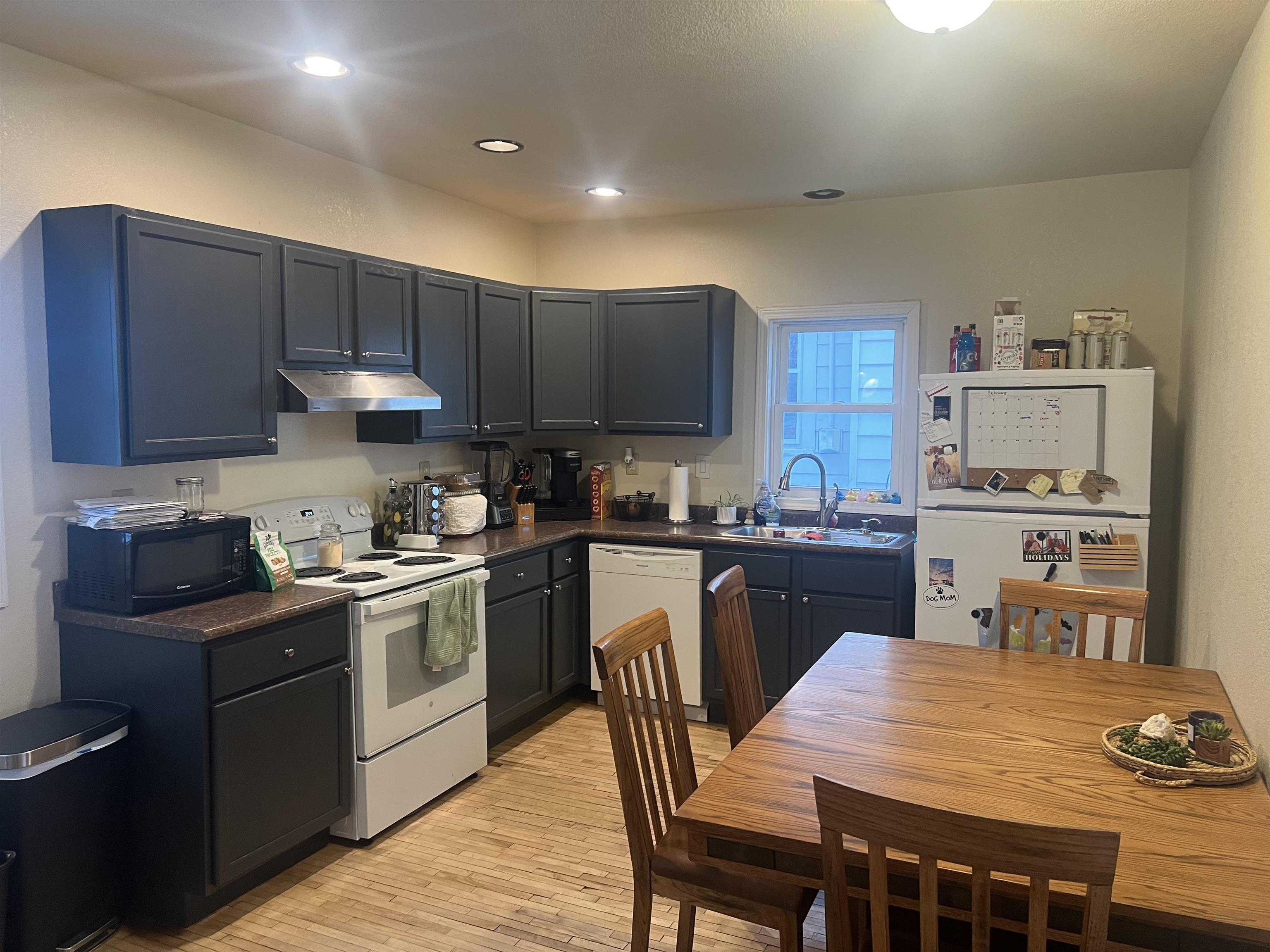325 Washington Avenue Stevens Point, WI 54481 - Photo 5 of 17