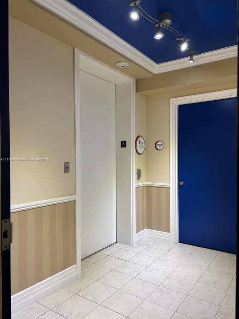 1830 Radius Drive, Unit 318 Hollywood, FL 33020 - Photo 23 of 47 a view of hallway