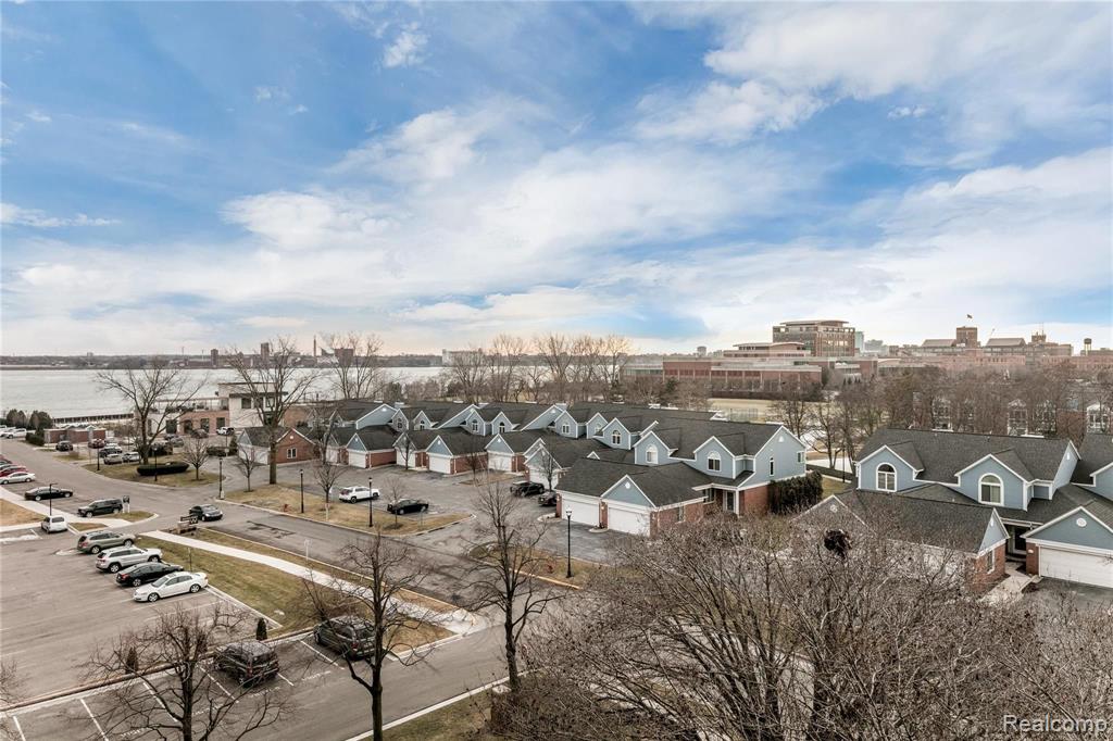 250 East Harbortown Drive, Unit 612 Detroit, MI 48207 - Photo 3 of 19