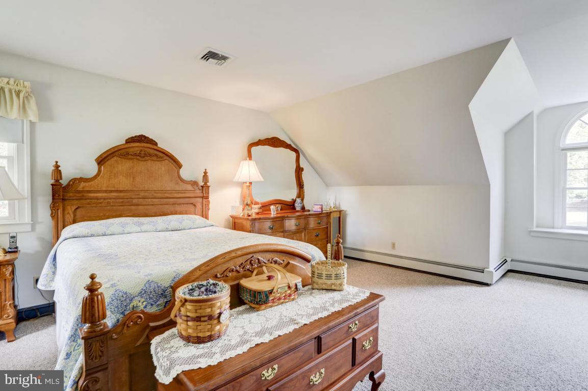 145-149 Manor Church Road Columbia, PA 17512 - Photo 28 of 38 Gallery Image 28