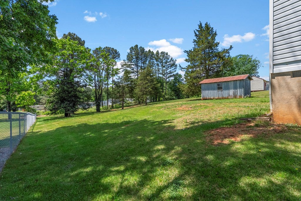 2472 Suburban Road Lynchburg, VA 24501 - Photo 37 of 37 Gallery Image 37