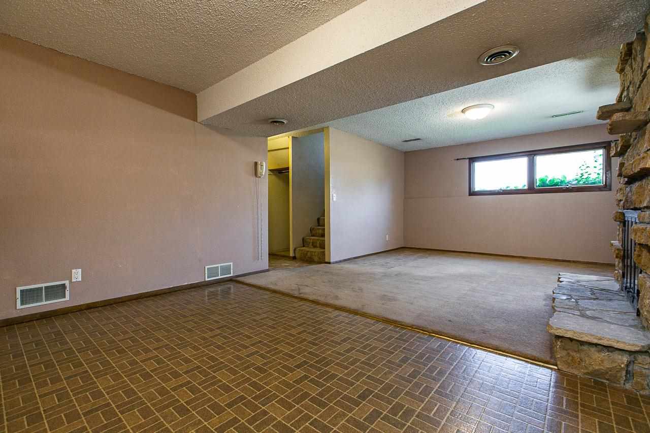 2655 Springreen Drive Dubuque, IA 52002 - Photo 24 of 31 Gallery Image 24
