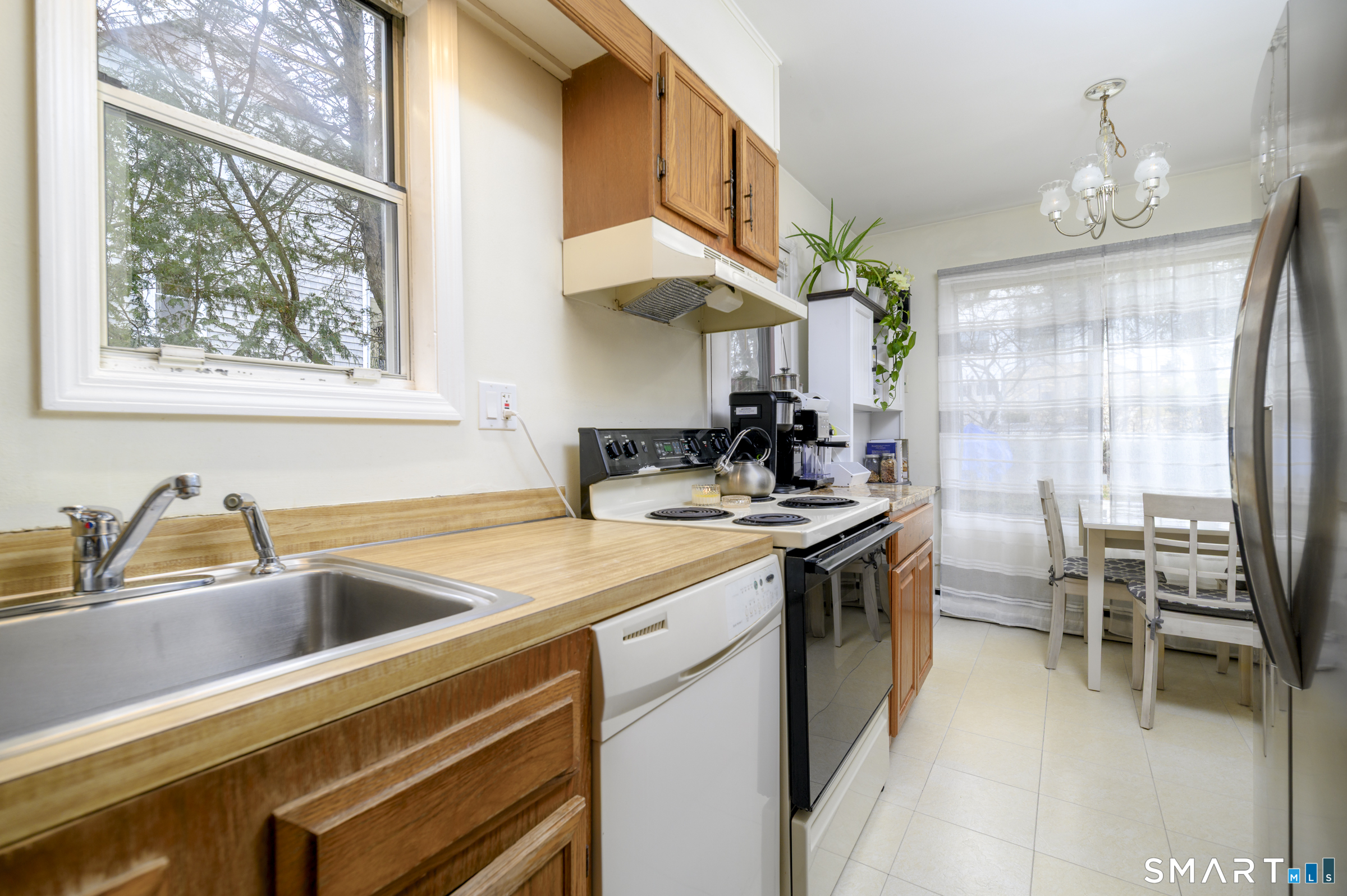 55 New Norwalk Road New Canaan, CT 06840 - Photo 20 of 32 2 Bedroom Unit