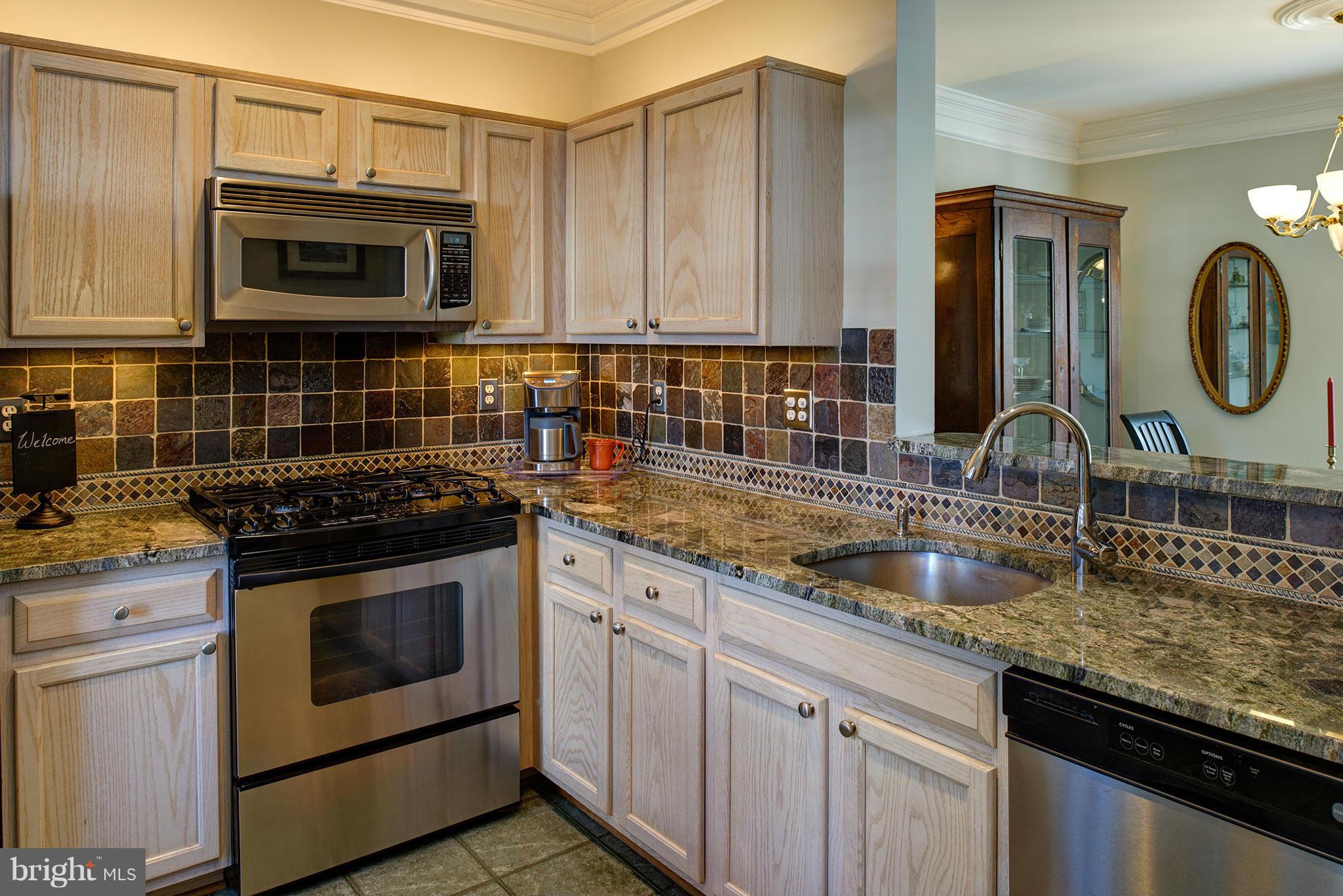 11406 Windleaf Court, Unit G Reston, VA 20194 - Photo 5 of 21 Kitchen