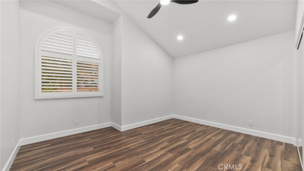 1726 Kings Road Vista, CA 92084 - Photo 30 of 66 Upstairs bedroom #3