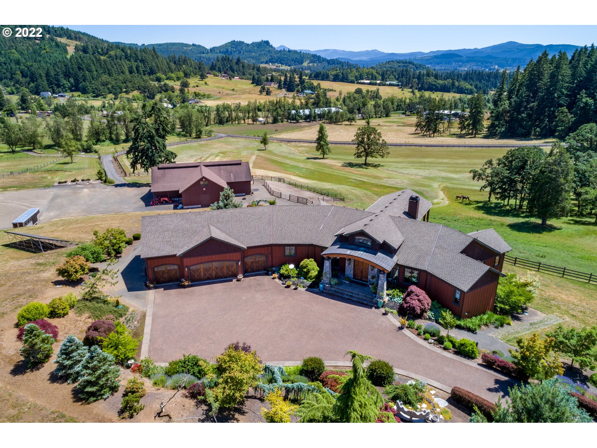 36995 Wallace Creek Road Springfield, OR 97478 - Photo 2 of 32 Exterior