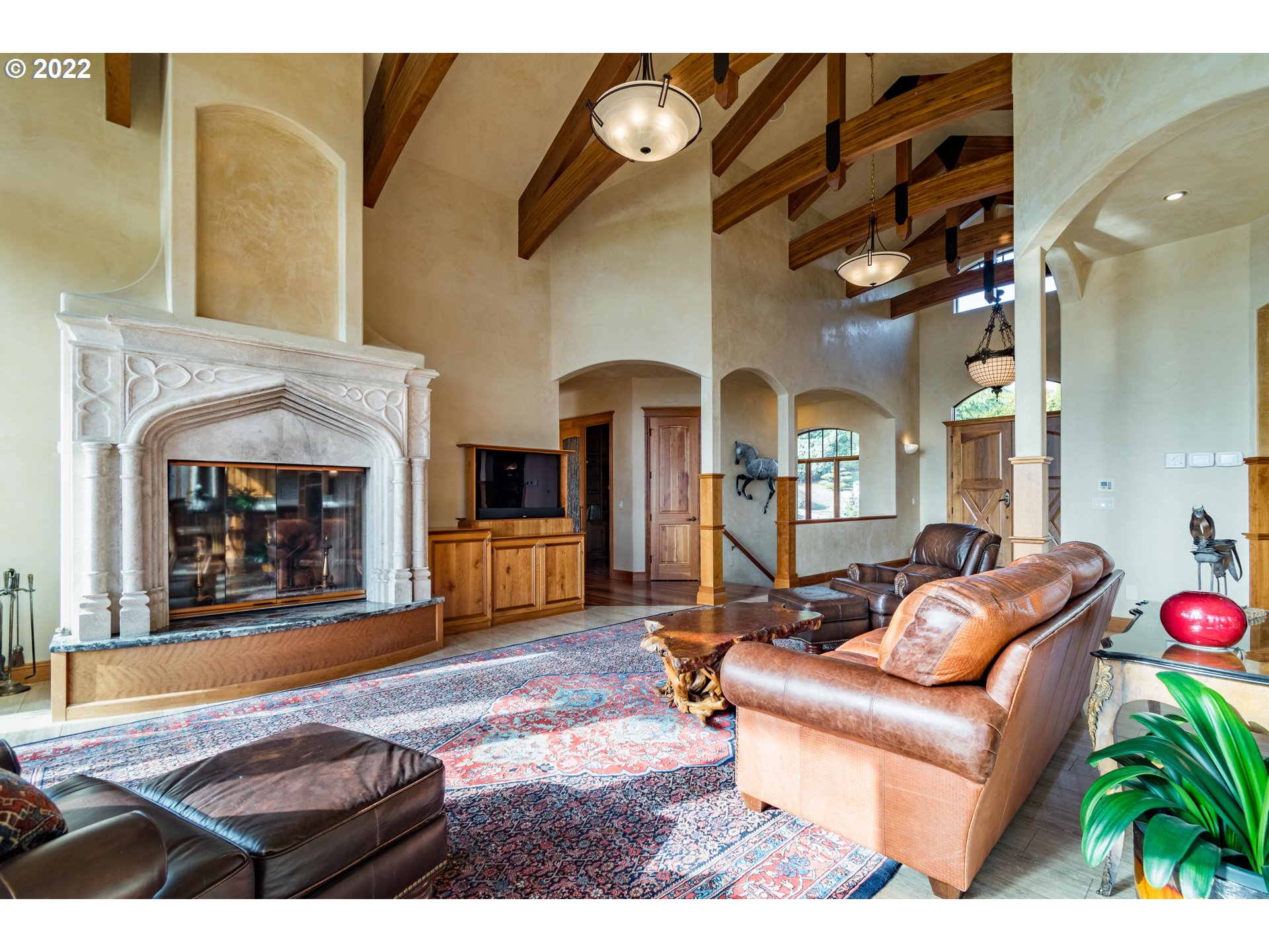 36995 Wallace Creek Road Springfield, OR 97478 - Photo 4 of 32 Living Room