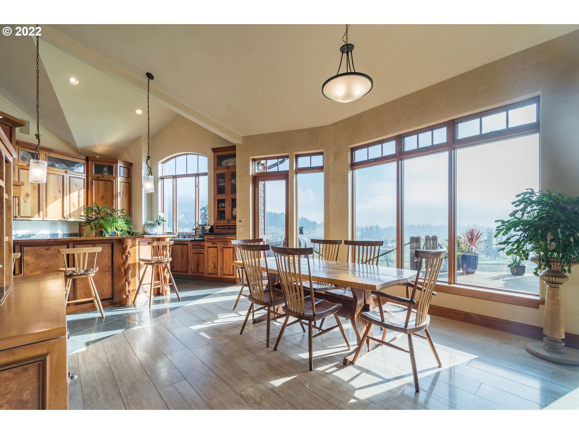 36995 Wallace Creek Road Springfield, OR 97478 - Photo 7 of 32 Dining Area