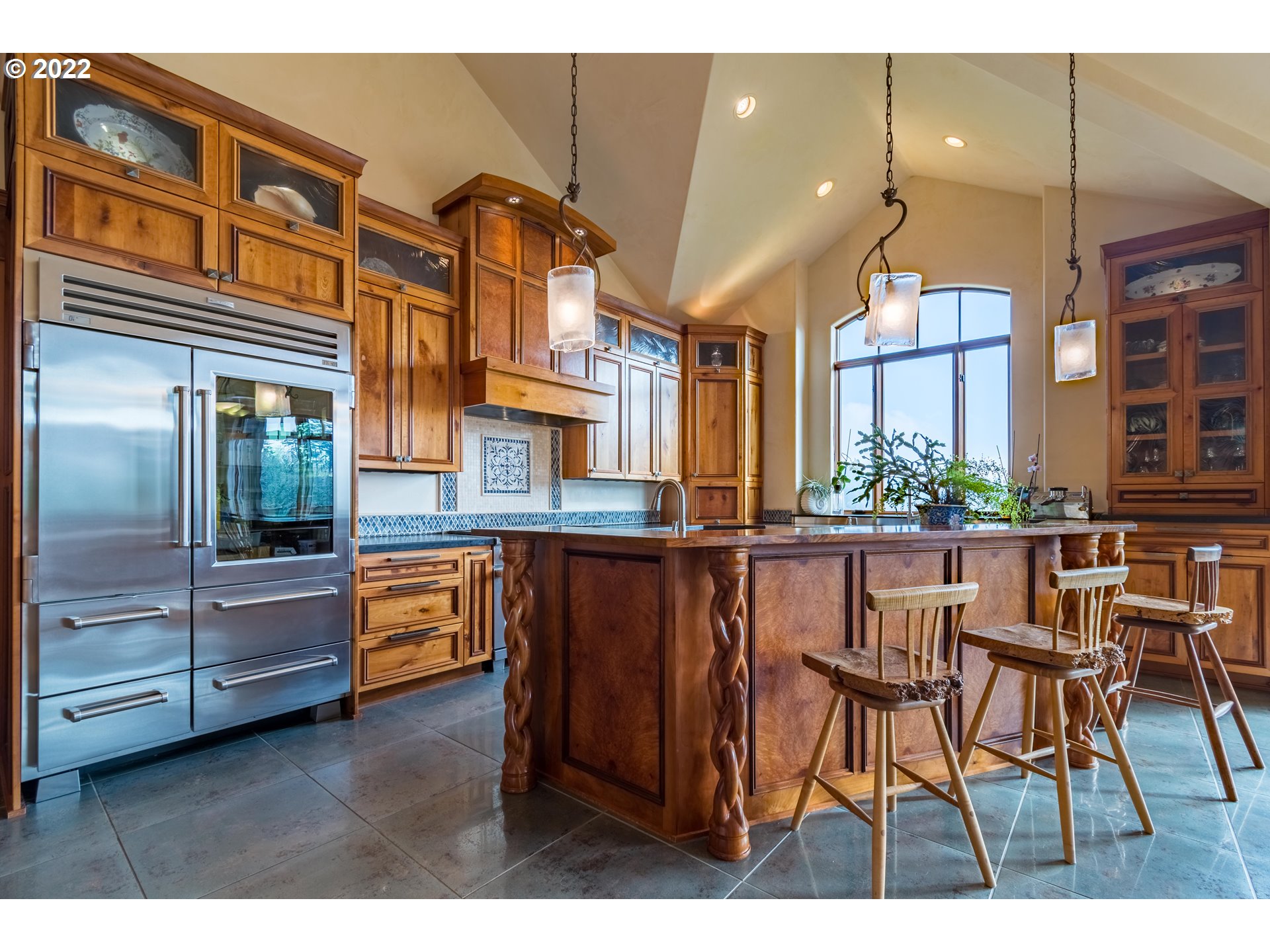 36995 Wallace Creek Road Springfield, OR 97478 - Photo 9 of 32 Kitchen