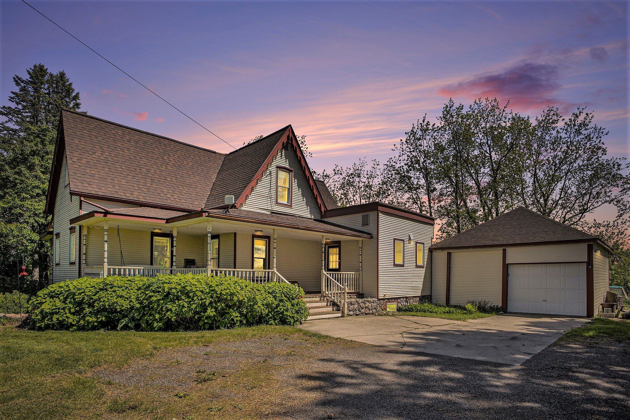 20437 Sager Road Chelsea, MI 48118 - Photo 2 of 40 002_img_3225-_257