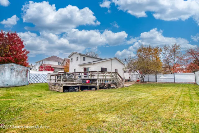 $974,900 | 382 Manhattan Street | Tottenville