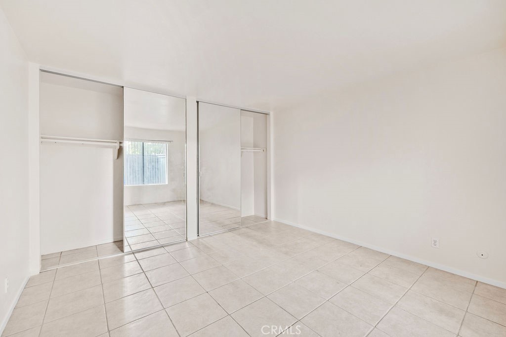 1735 East Washington Street, Unit F14 Colton, CA 92324 - Photo 14 of 26 a view of an empty room