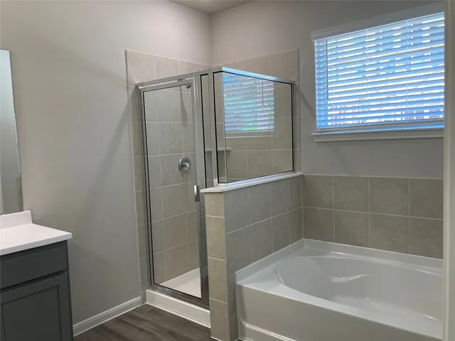 $2,400 | 22826 Ephesus Avenue, Tomball, TX 77377