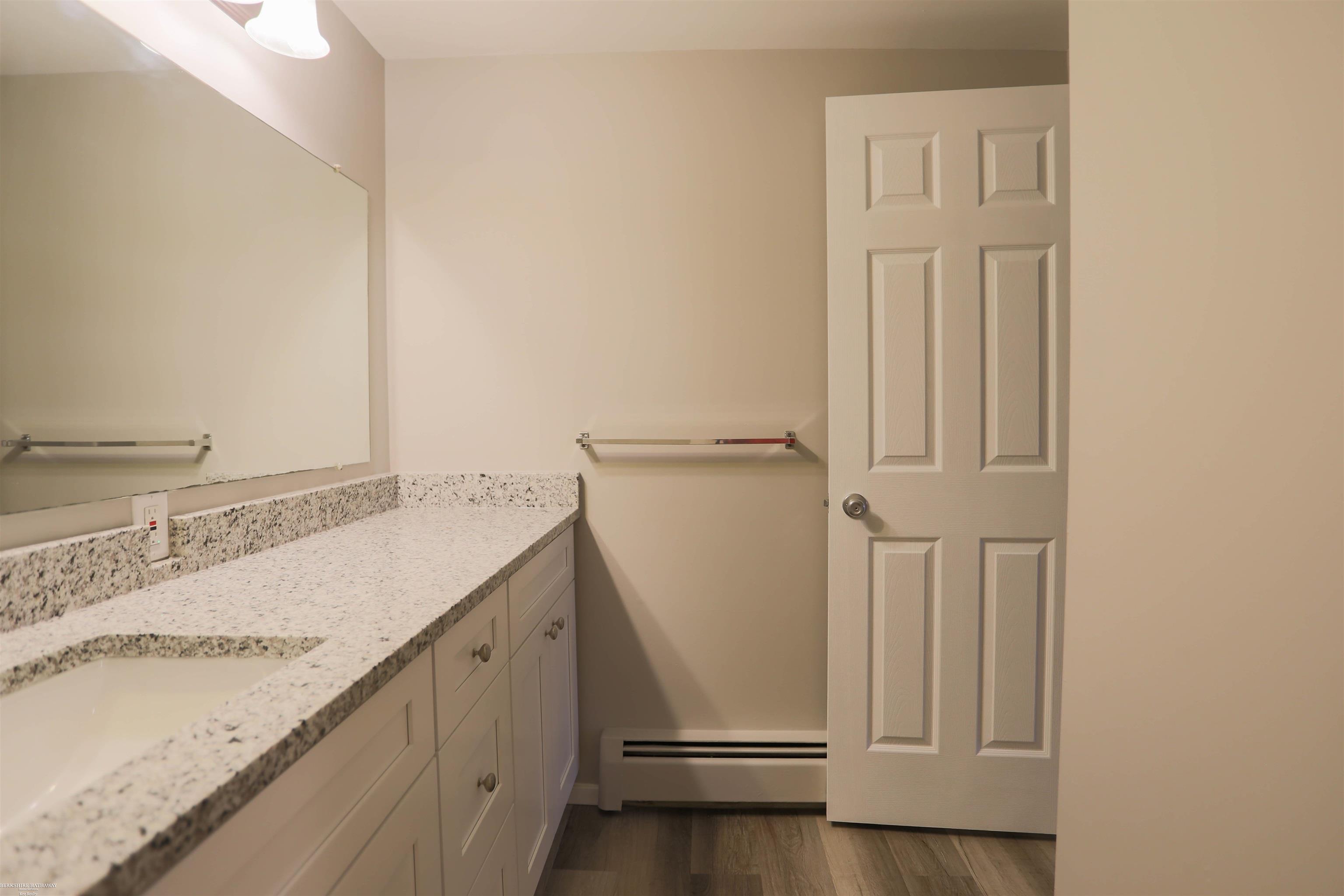 30237 Utica Road, Unit 237E Roseville, MI 48066 - Photo 21 of 23 Gallery Image 21