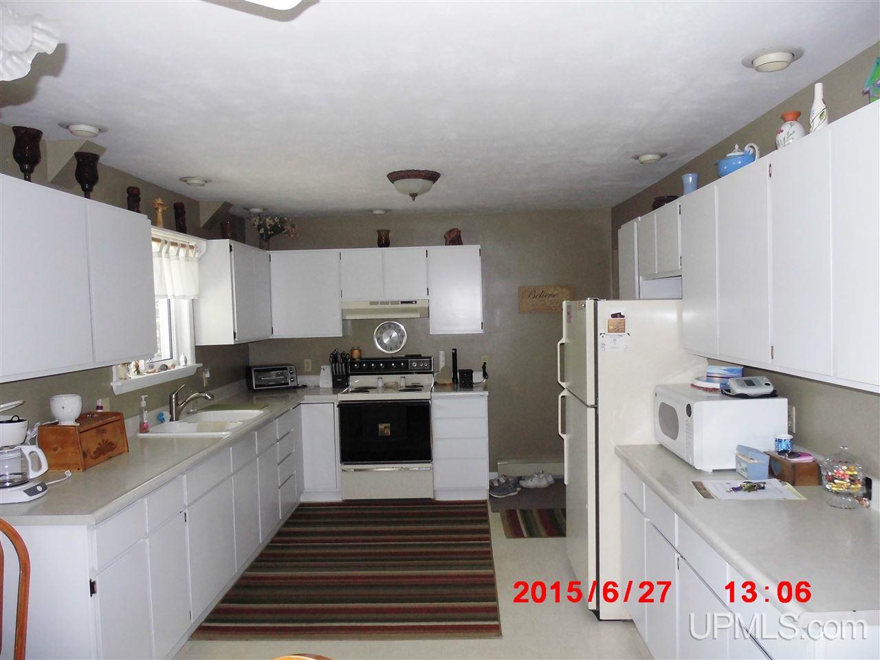 4066 13.75 Road Escanaba, MI 49829 - Photo 2 of 22 Gallery Image 2