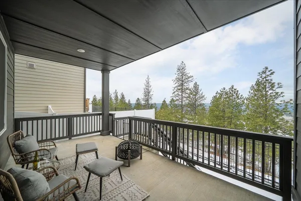 $650,000 | 10837 North Paiute Drive, Spokane, WA 99208